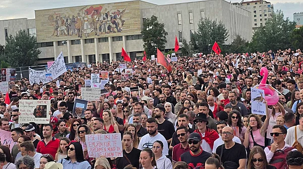 Протести в Албания заради курорт за 1,6 млрд. долара на зетя на Тръмп