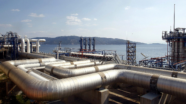 Гърция увеличава обема за втечнен газ на терминала в Ревитуса