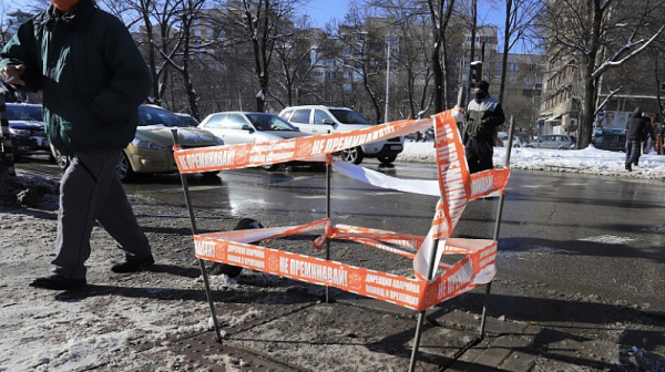 Фандъкова обжалва акта за светофара при болница „Св. Иван Рилски“