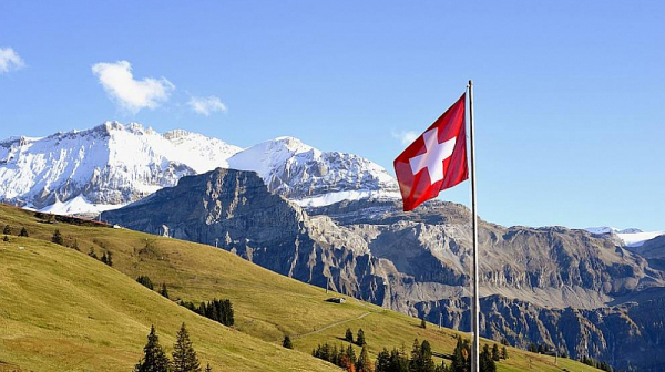 Швейцария налага санкции на Москва, съвпадащи с тези на ЕС