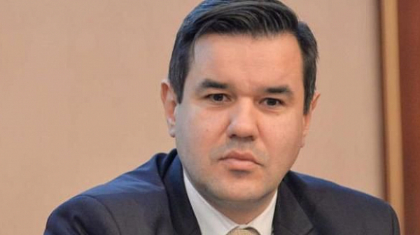 Министър Стоянов не виждал нужда от тавани на надценка на цените на храните