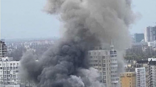 Ракетна атака по Одеса, 13-годишно момче е сред загиналите