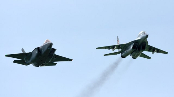 Полша свали дронове при поредната руска атака над Украйна