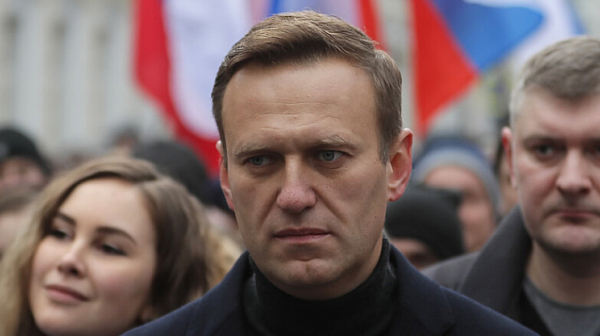 Алексей Навални заведе дело срещу прессекретаря на Путин