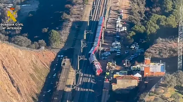 След влаковия инцидент в Испания: Няма данни за пострадали български граждани