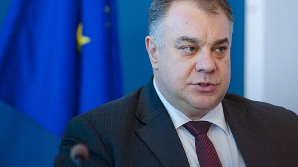 Бившият здравен министър Ненков: Страх ме е да кажа, кой е яхнал здравната ни система