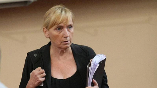 Йончева: Евролидерите трябва да се чувстват политически компрометирани до Борисов