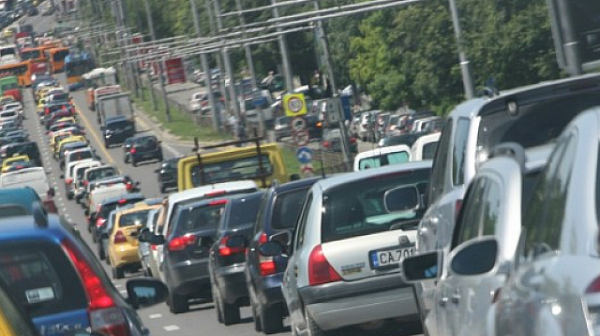 Отцепиха подлез на „Цариградско шосе” в София заради изоставен багаж