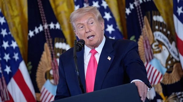 „Разпадащ се“ континент, ръководен от „слаби“ хора: Какво мисли Тръмп за Европа?