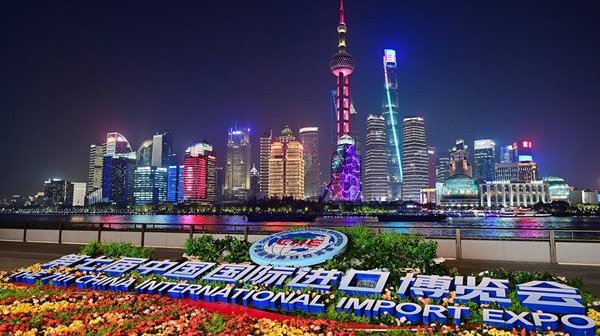 Предупреждение за САЩ и ЕС: Китай отчете рекорден търговски излишък - над $1 трлн.