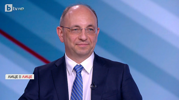 Николай Василев:  Бюджетен дефицит от 6,4% ще е вторият най-голям от началото на прехода у нас