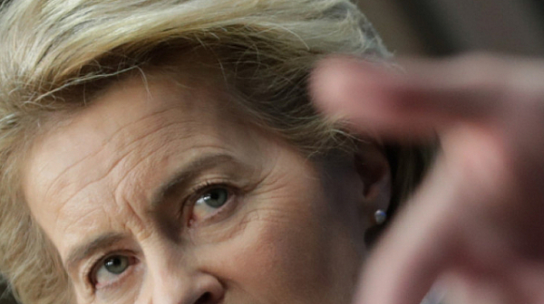 Урсула фон дер Лайен в ЕП губи подкрепата заради желанието ѝ да работи с крайнодесните