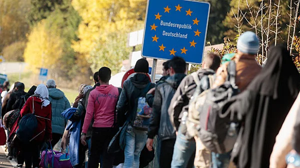 ЕС обсъжда правна рамка за връщане на мигрантите без право на престой