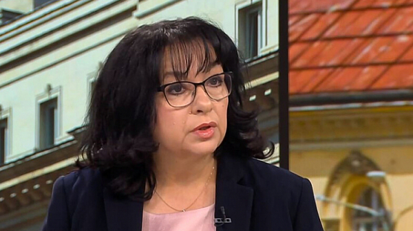 Теменужка Петкова: Изтеклите в публичното пространство имена на министри ми стоят като шега
