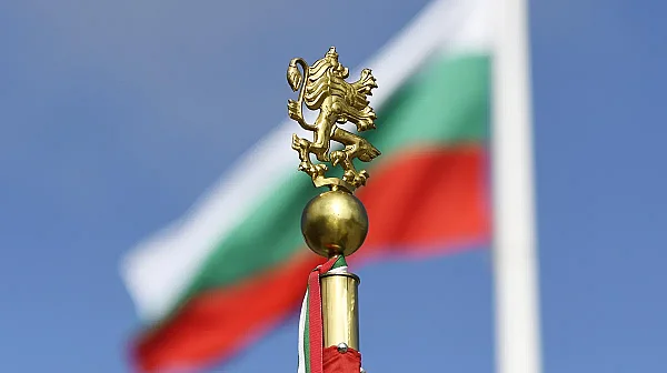 3 март – между освобождението и зависимия разказ. И все пак – честит празник