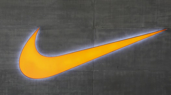 Nike окончателно напуска Русия