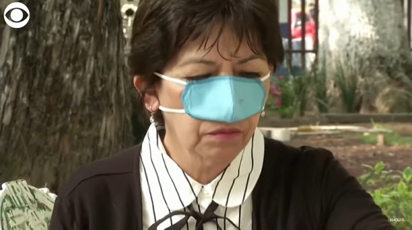 Нов вид маска срещу COVID набира популярност, ползва сe при хранене в ресторант