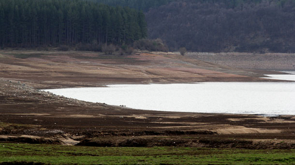От 18 ноември започва режим на водата в Перник и околните села