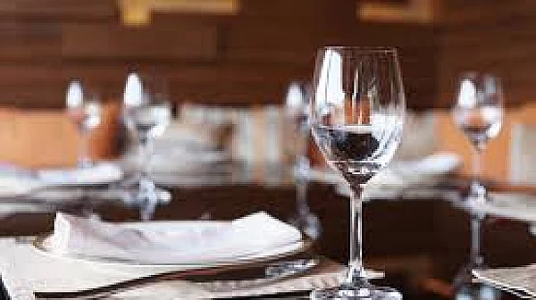 ИПИ развенча мита за фалитите: Ресторантите вдигнаха цените с над 100%