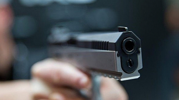 22-годишен мъж е бил прострелян с боен пистолет в Плевен