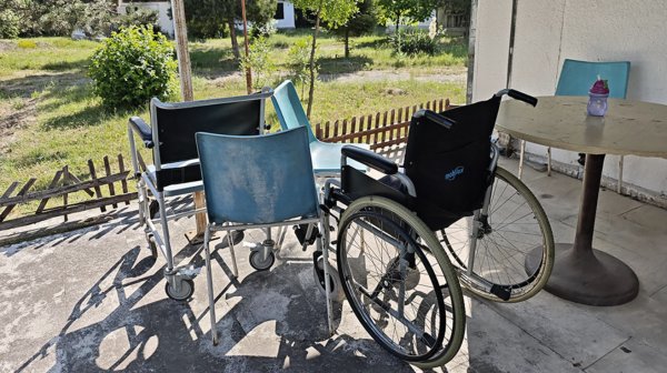 Затвор за нелегалните домове: Парламентът затегна наказанията