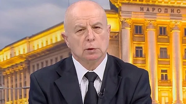 Кап. Христо Папукчиев: Ормузкият проток е „виртуално затворен” заради застрахователна криза