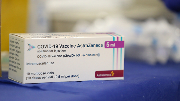 21 случая на тромби при ваксинирани с ”АстраЗенека” в Германия, 7 души са починали