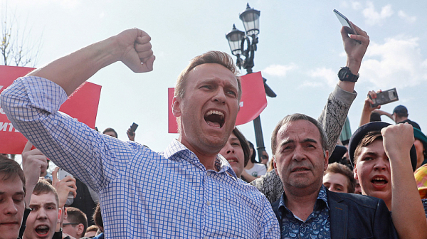 Европейският съд за правата на човека осъди Русия за унизително отношение към Навални