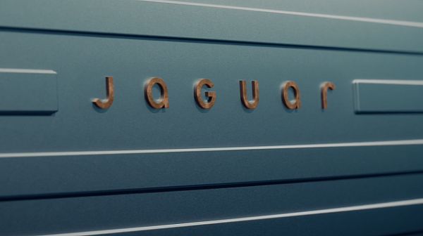Кибератака парализира Jaguar Land Rover