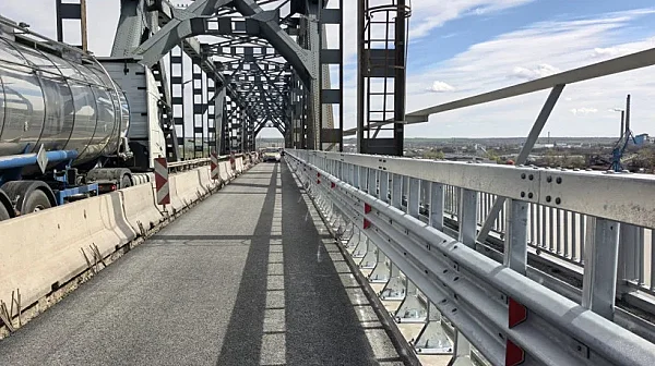 Пак ограничения на „Дунав мост“ при Русе заради ремонта