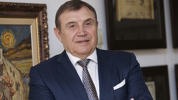 Николай Вълканов настоява фирмите на Божков да бъдат изключени от КРИБ