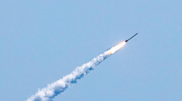 Русия разполага самолети с ракети ”Кинжал” край Калининград