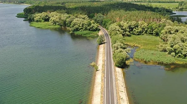 Руснаците взривиха с ракети стената на язовир „Печенежская“