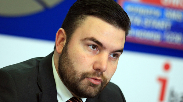 Аркади Шарков: Очаквам връщане на част от мерките следващите месеци