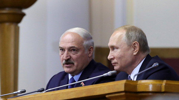 Военен експерт: Путин ще принуди Лукашенко да удари в посока Луцк и Лвов