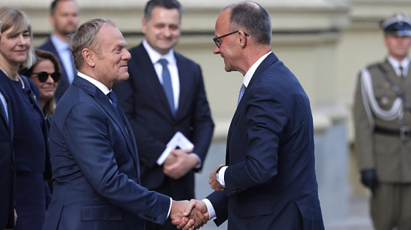 Ще успее ли настоящето да затвори историческите пукнатини между Германия и Полша?