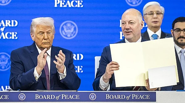 Трима във Вашингтон: Кой ще представи България на първото заседание на Съвета за мир?