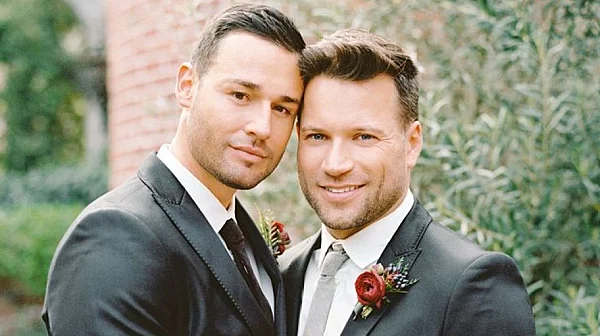 Безпрецедентно: Полша узаконява еднополовите бракове, сключени в ЕС