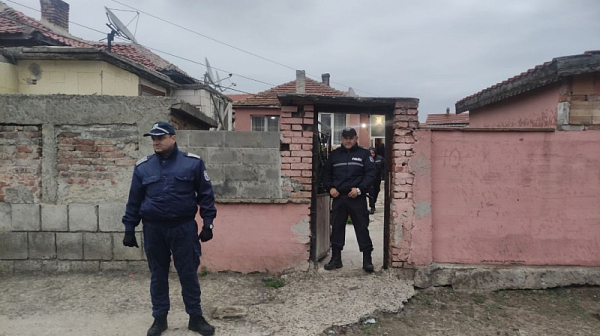 Акция срещу купуването на гласове в Бургаско. 14 души са задържани