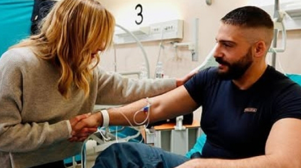 Мелони при ранените след сблъсъците в Торино