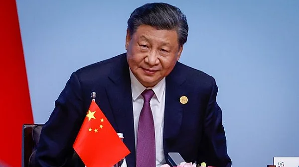 Политическо превъзпитание: Си Дзинпин обяви чистката в армията за победа срещу корупцията