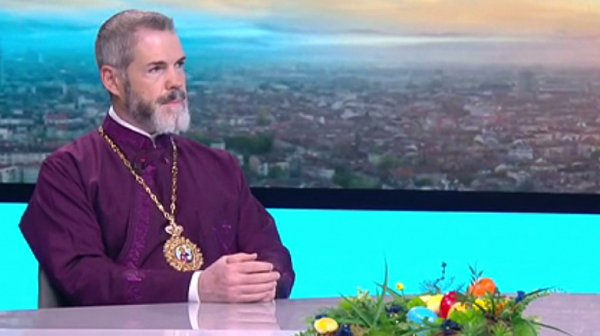 Епископ Антоний: Хората се вслушаха в призивите на държавата и църквата