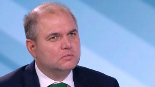 Владислав Панев: Президентът ще забави разпускането на НС до приемане актуализацията на бюджета