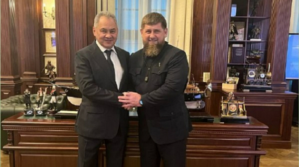 Шойгу на срещна с чеченския лидер Кадиров