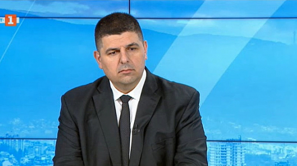 Мирчев, ДБ: Редовно правителство трябва да има, избори на прага на зимата ще бъдат много лош изход