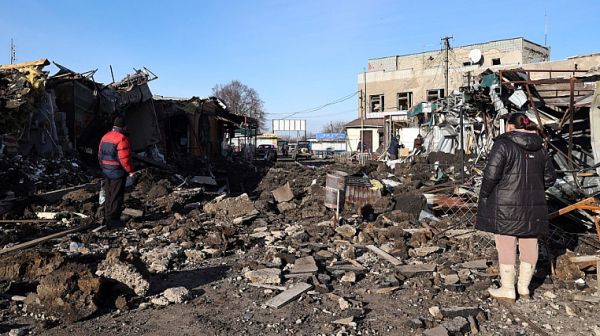 Най-малко три жертви вследствие на руски въздушен удар срещу град Купянск в Североизточна Украйна