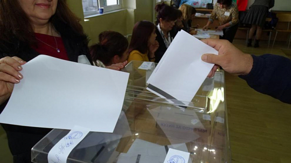 Социолог: Изненади са възможни при изборна активност над 3 млн. души