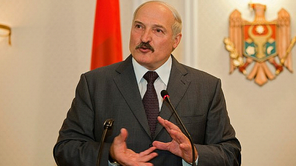 Репресиите на Лукашенко: Гражданите на Беларус ще искат разрешение, за да живеят в чужбина
