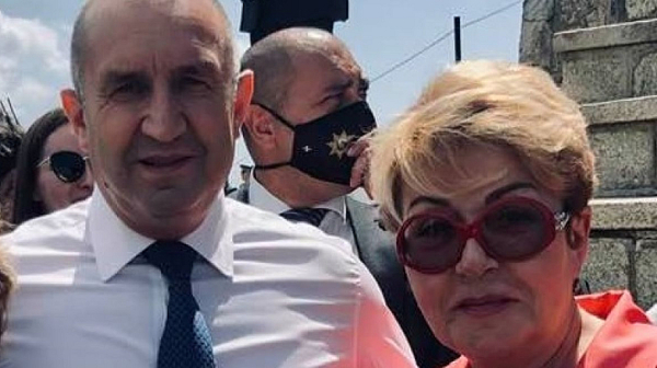 Станка Желева към Радев: Вашата позиция е чиста форма на национално предателство. Ще отговаряте пред българския народ