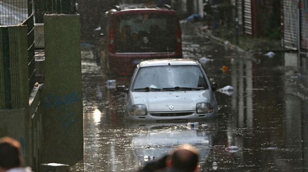 Порои и наводнения в Турция